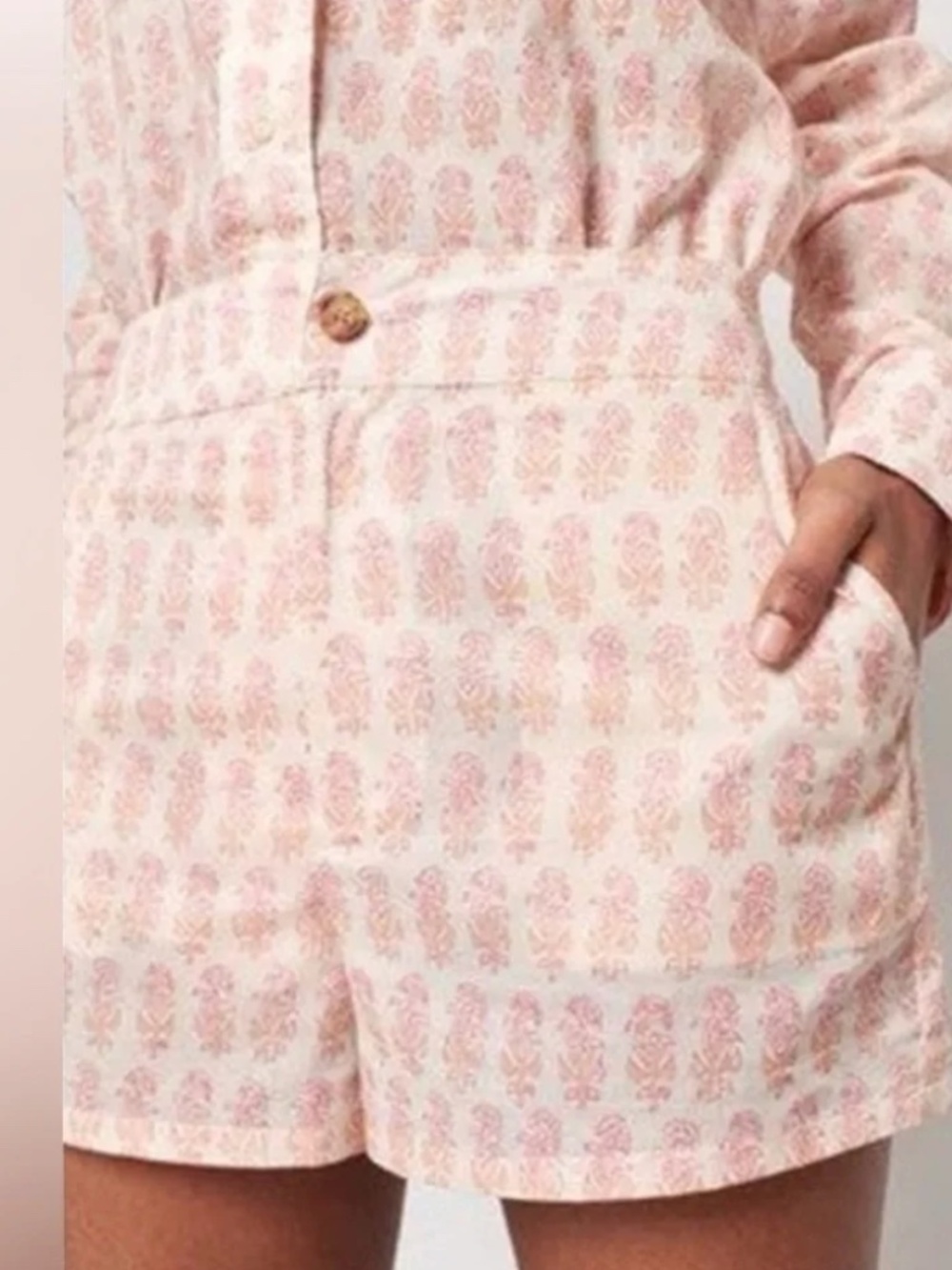 Faherty Xs Malibu shorts floral pink taj - Picture 3 of 7